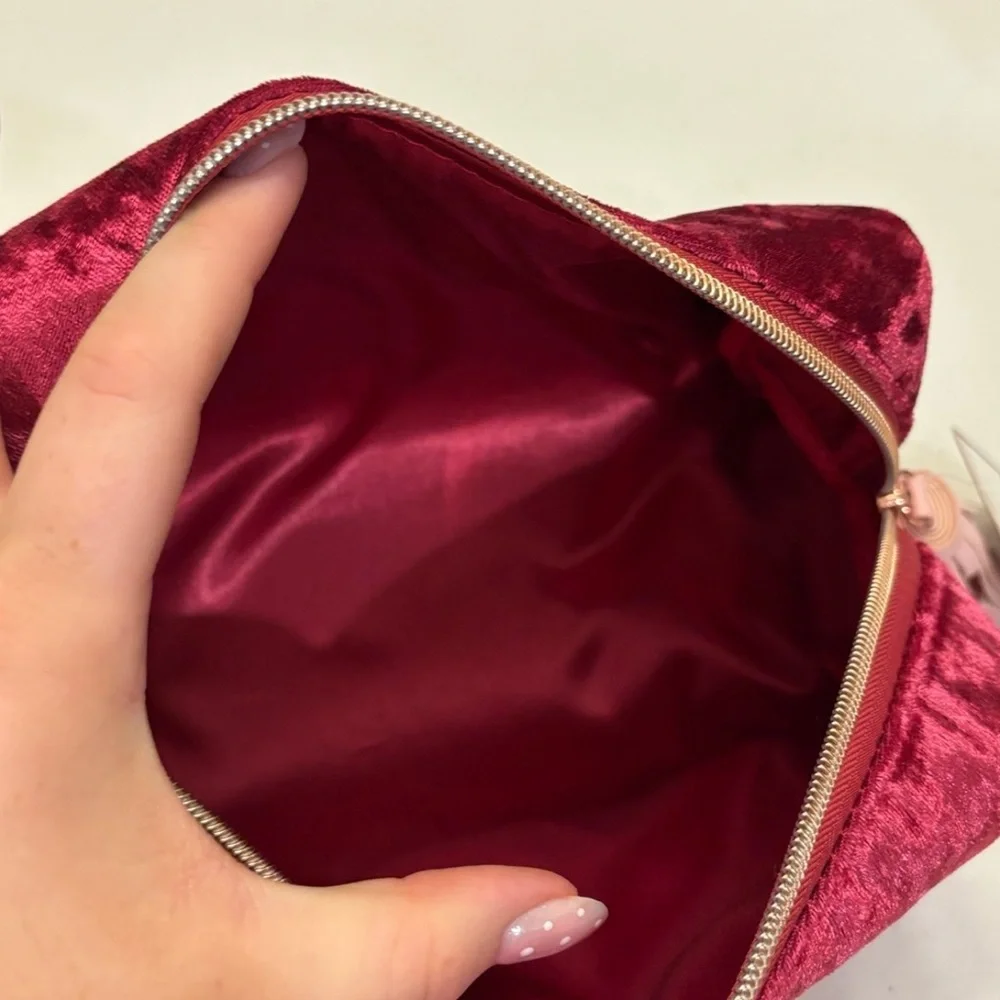 NWT Danielle creations red velvet make case/ bag